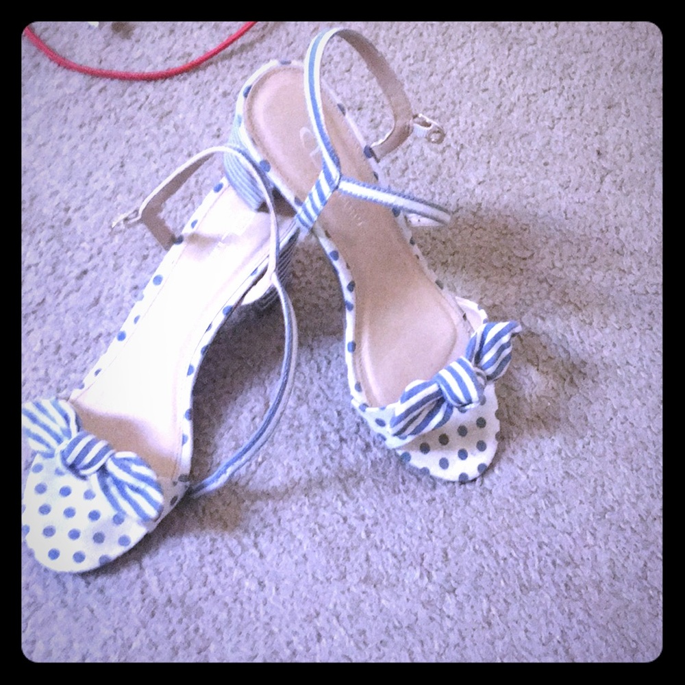 Chinese Laundry Sandals